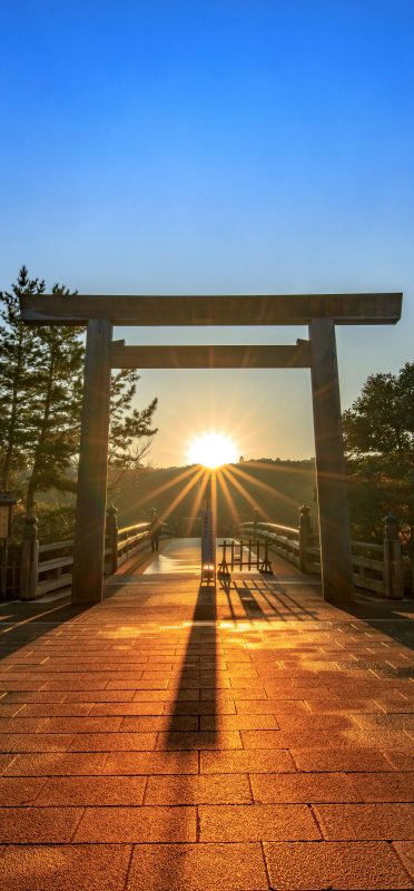 伊勢神宮の写真「伊勢神宮 日の出の待ち受け」