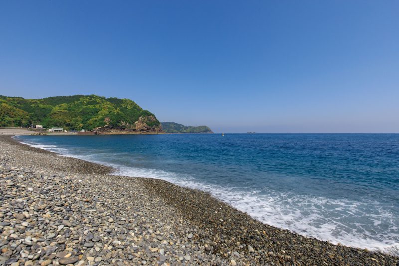 鬼ヶ城の写真「鬼ヶ城と七里御浜」
