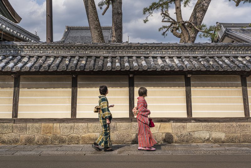 一身田の写真「高田本山の塀」