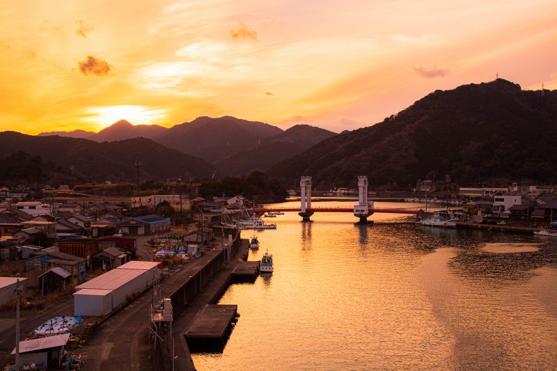 江ノ浦大橋の写真「Always 紀伊長島の夕陽」